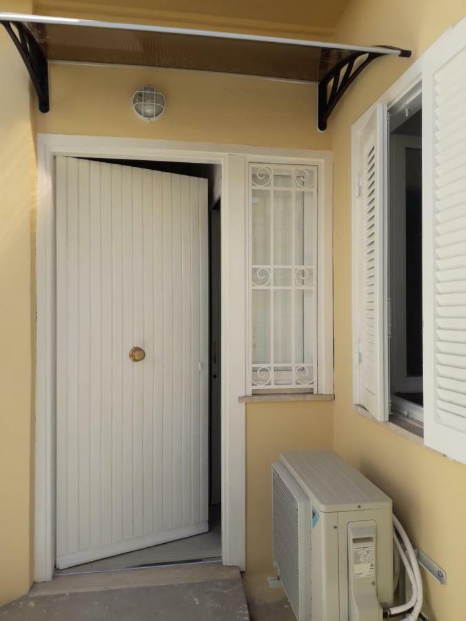 La Tana Nel Vicolo Santa Marinella Exterior foto